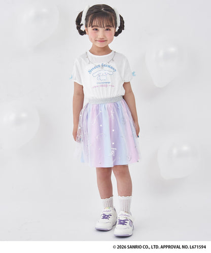 ホワイト(120サイズ着用/身長：約114cm)