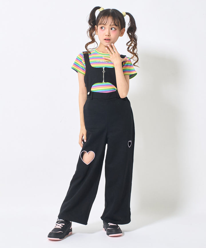ブラック(130サイズ着用/身長：約128cm)