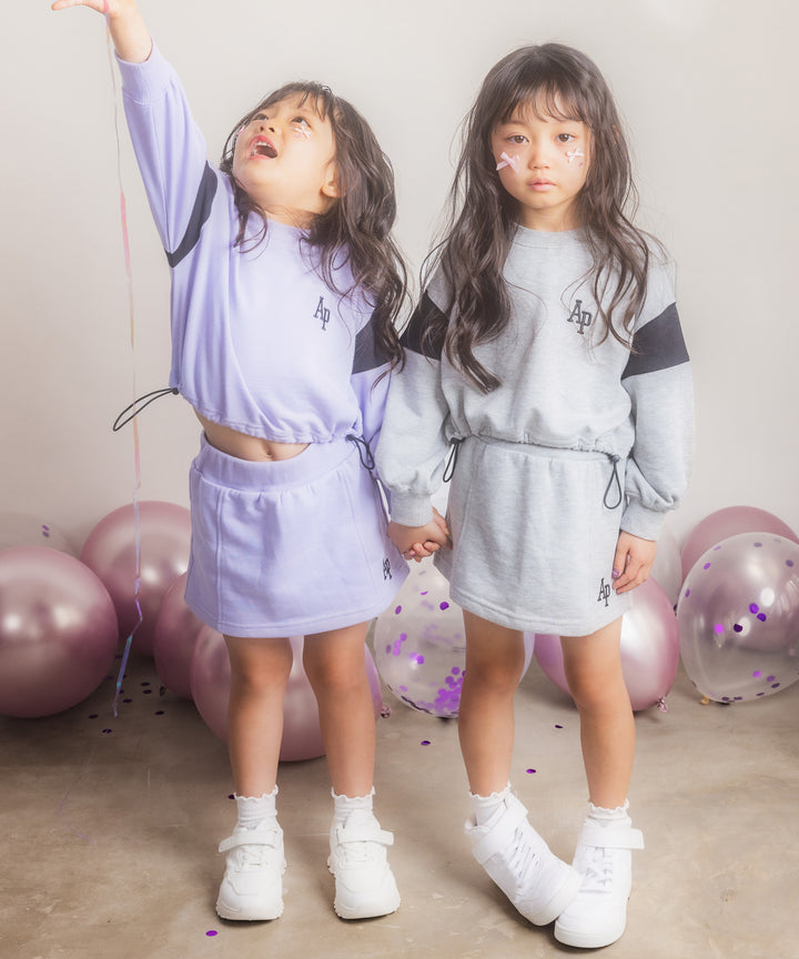 ラベンダー(110サイズ着用/身長：約103cm)
ライトグレー(110サイズ着用/身長：約