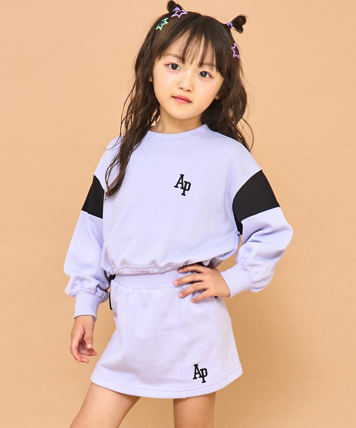 ラベンダー(110サイズ着用/身長：約112cm)