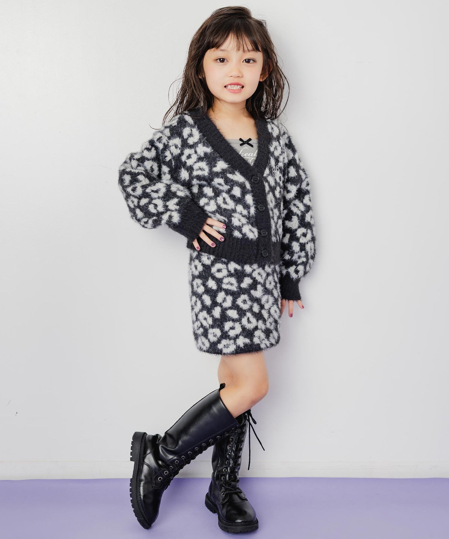 ブラック(110サイズ着用/身長：約106cm)