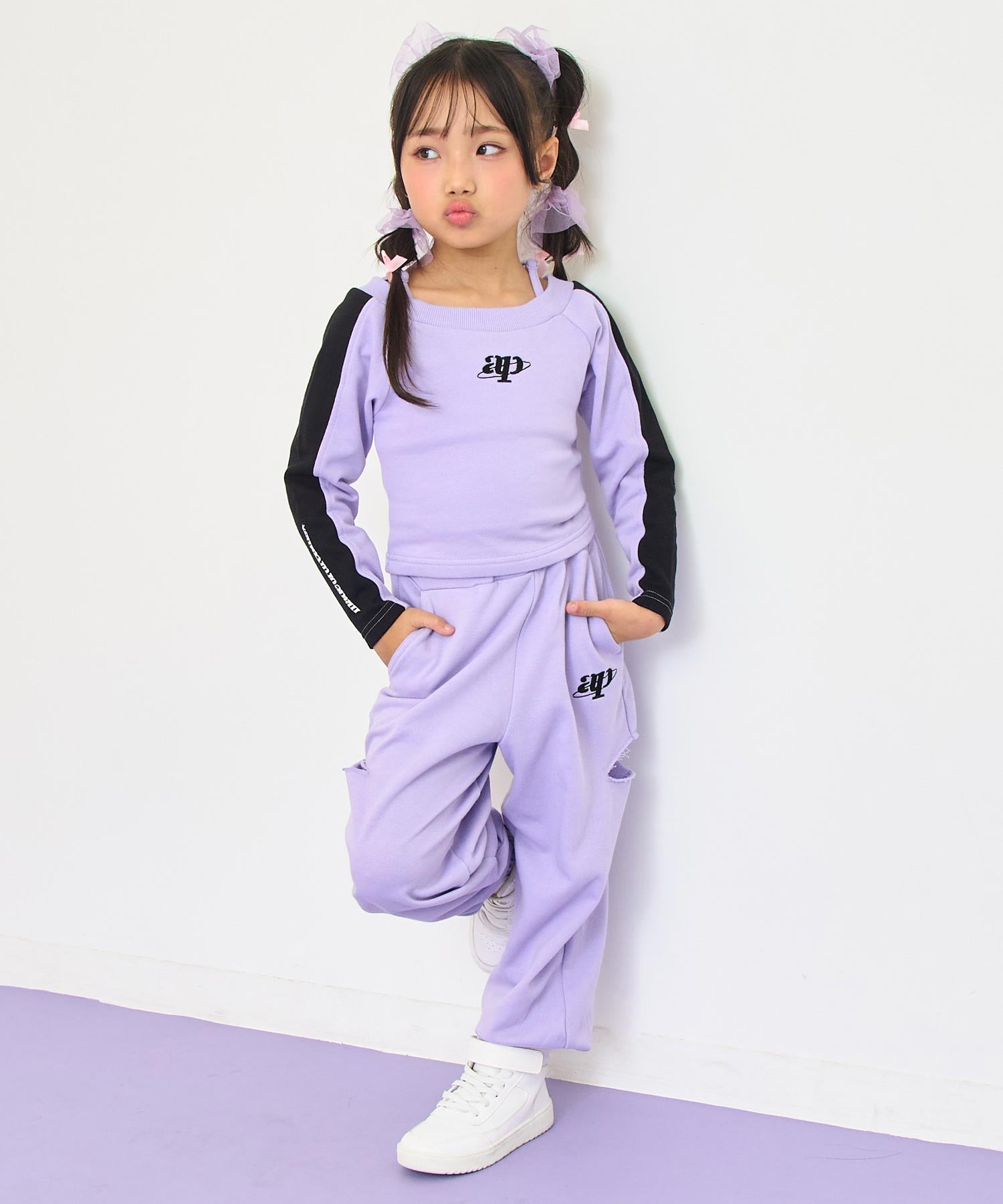 ラベンダー(110サイズ着用/身長：約115cm)