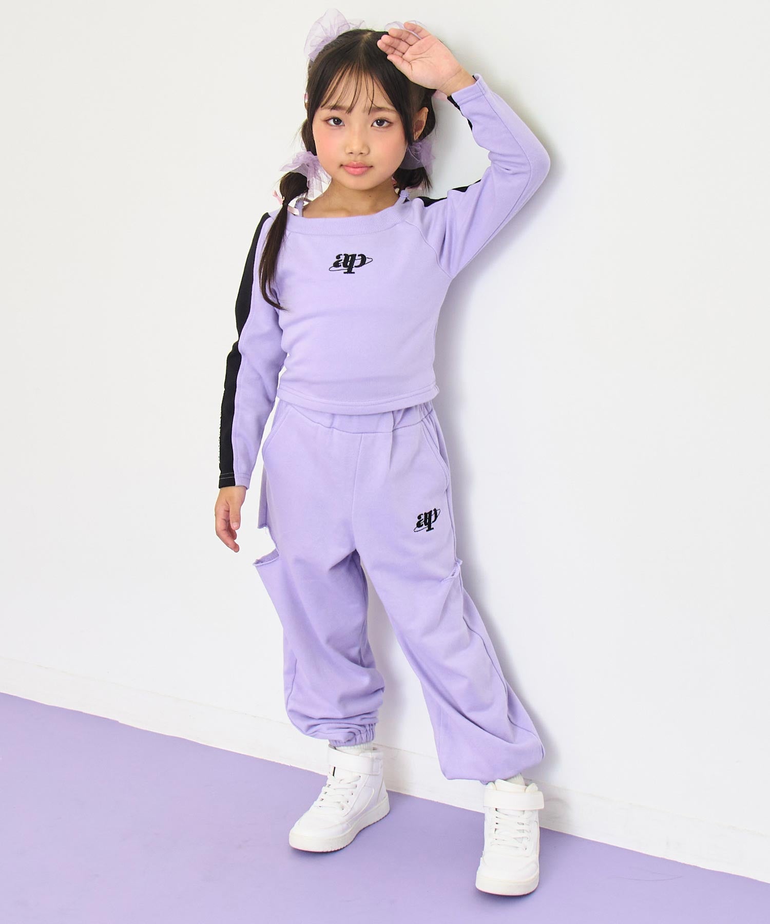 ラベンダー(110サイズ着用/身長：約115cm)