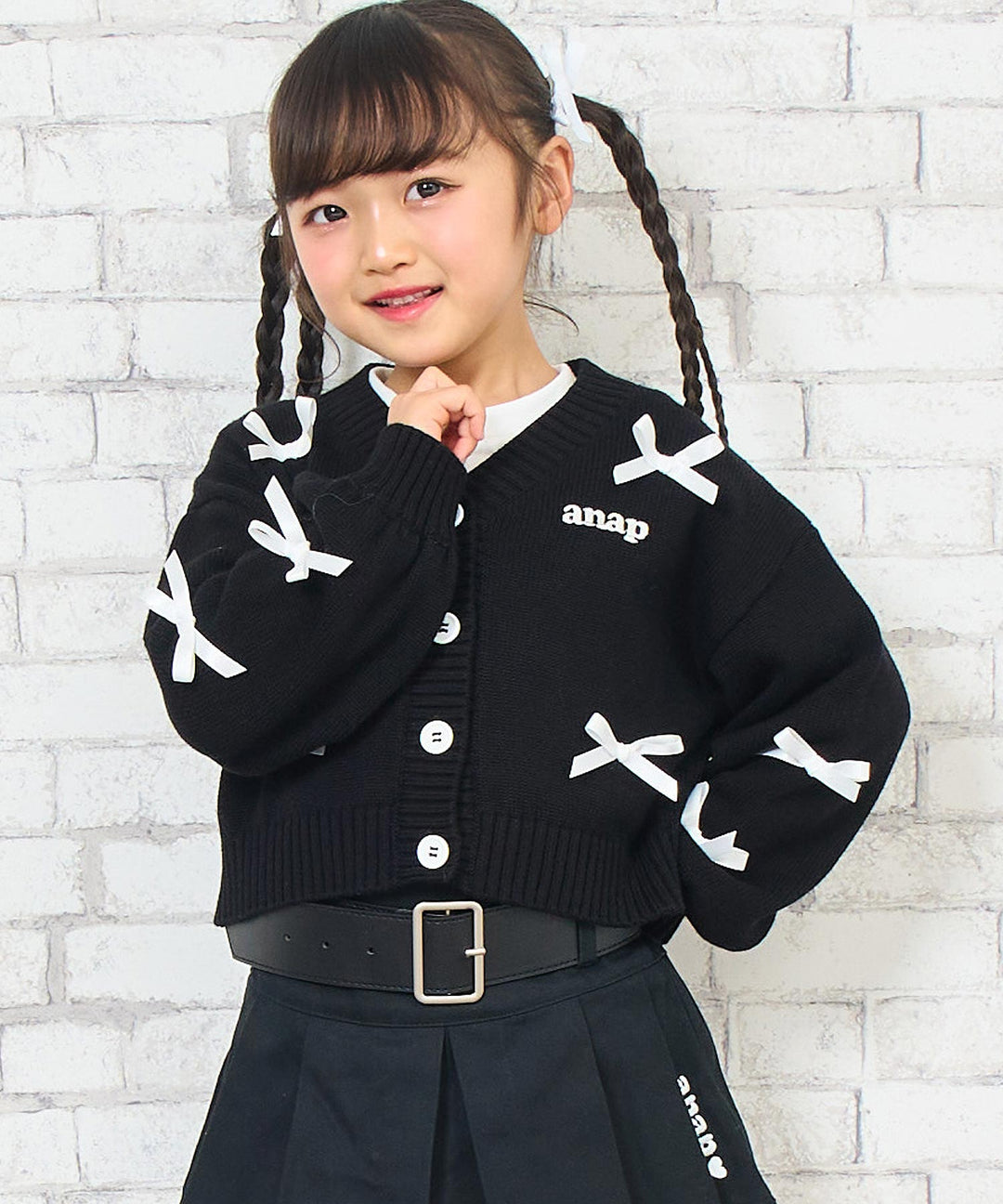 ブラック(110サイズ着用/身長：約113cm)