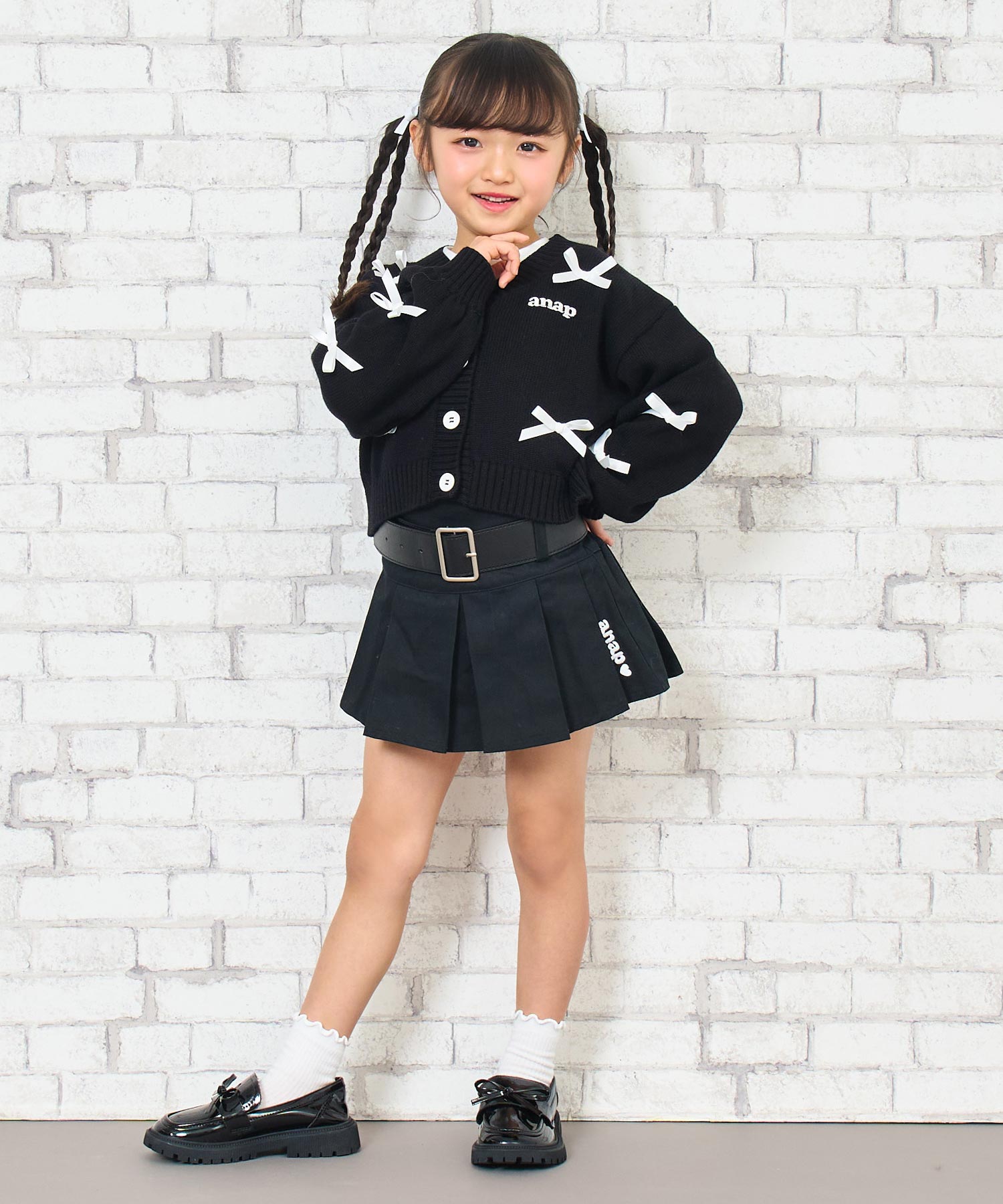 ブラック(110サイズ着用/身長：約113cm)