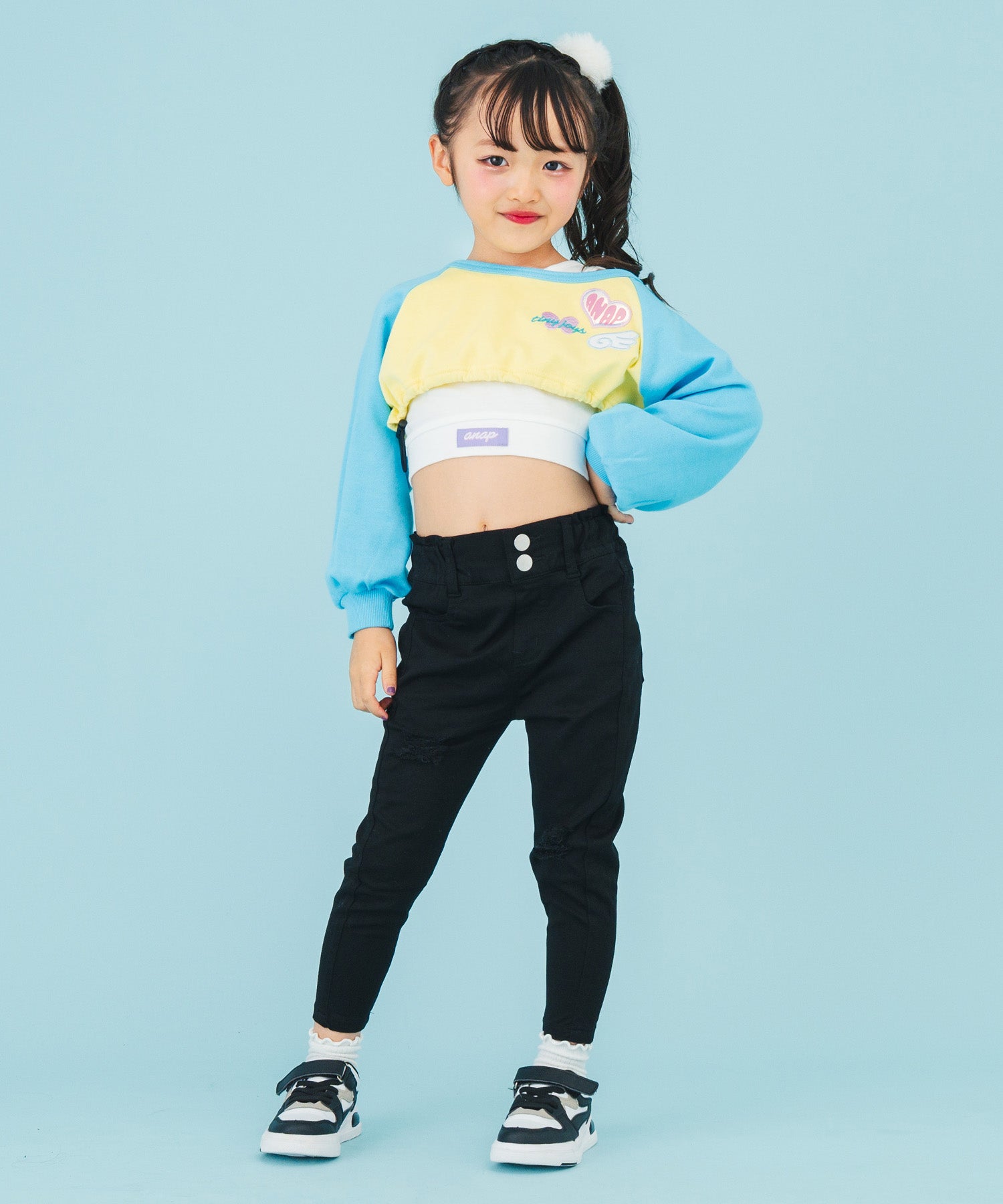 ライトブルー(110サイズ着用/身長：約113cm)
