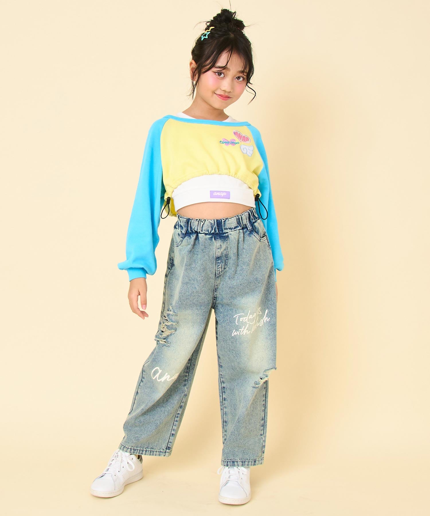 ライトブルー(120サイズ着用/身長：約128cm)