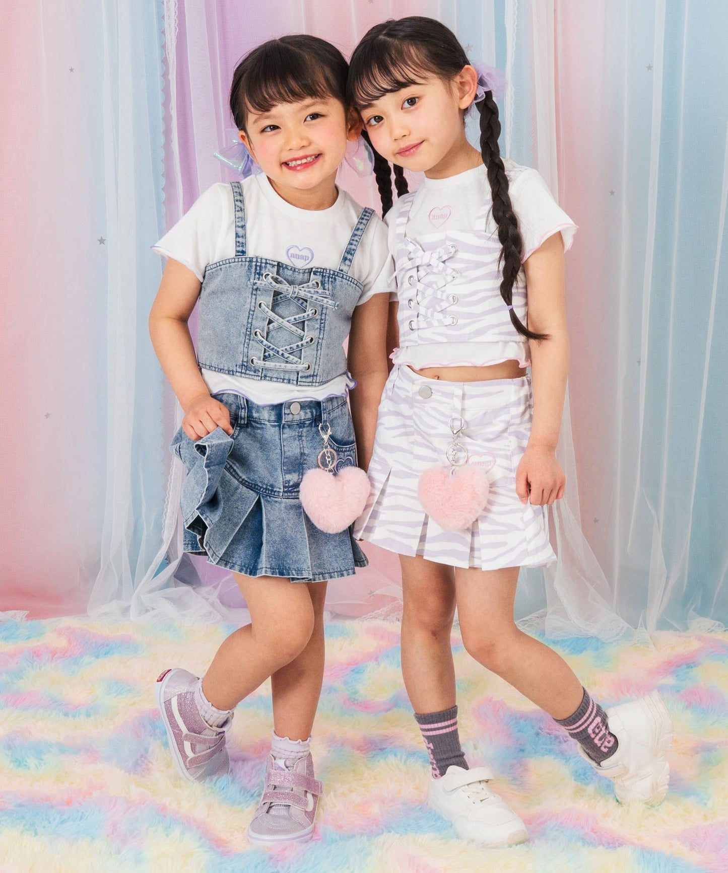 ブルー(110サイズ着用/身長：約103cm)ラベンダー(110サイズ着用/身長：約106cm)