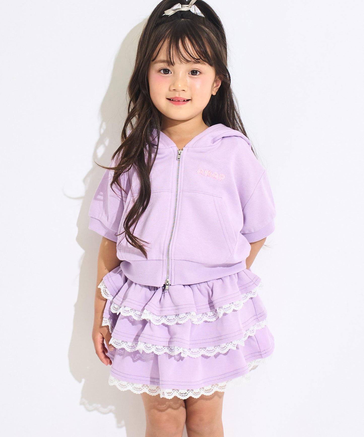 ラベンダー(110サイズ着用/身長：約102cm)