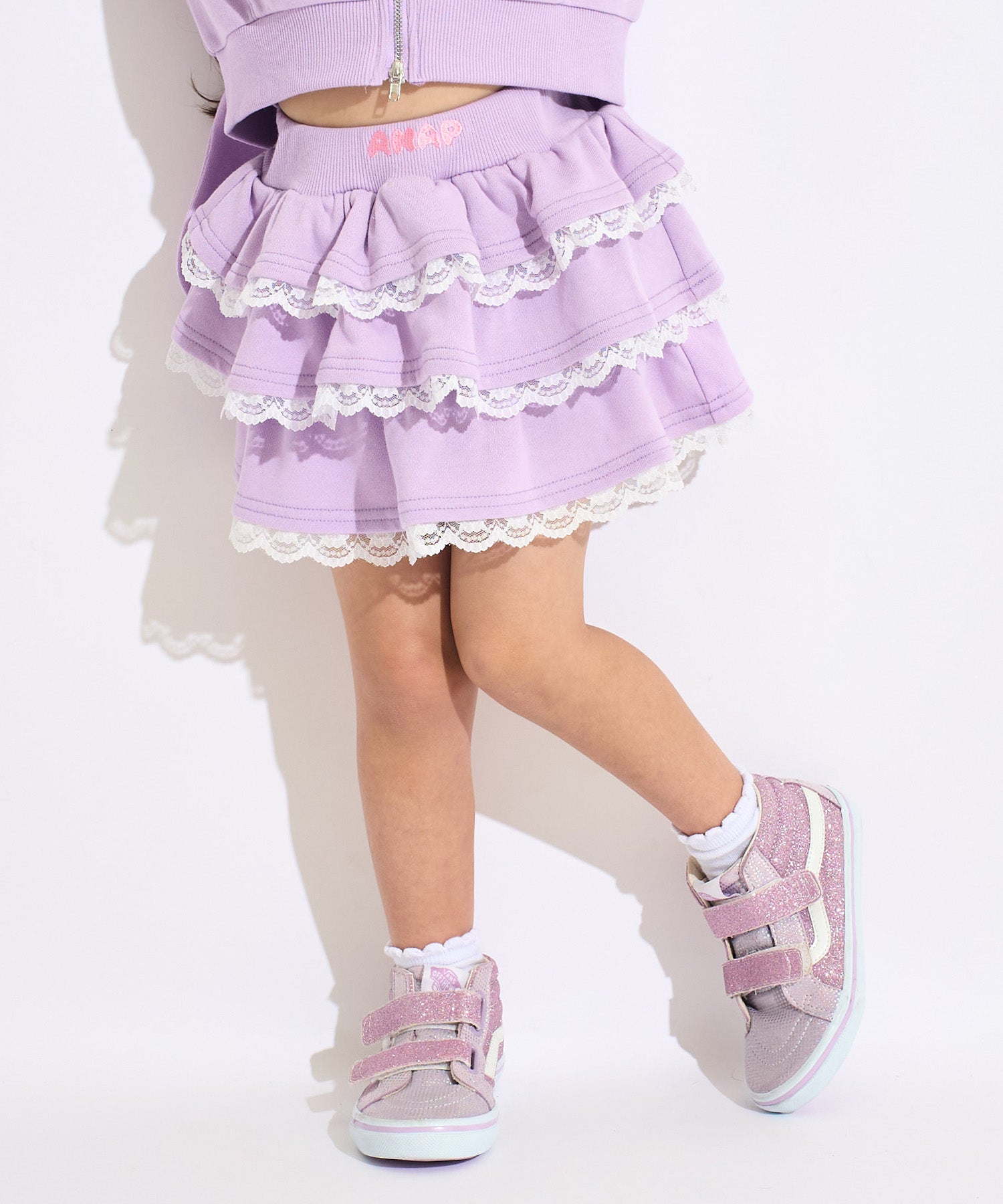 ラベンダー(110サイズ着用/身長：約102cm)