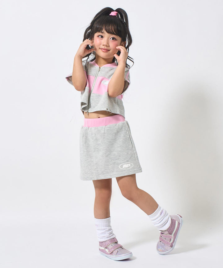 ライトグレー(110サイズ着用/身長：約110cm)
