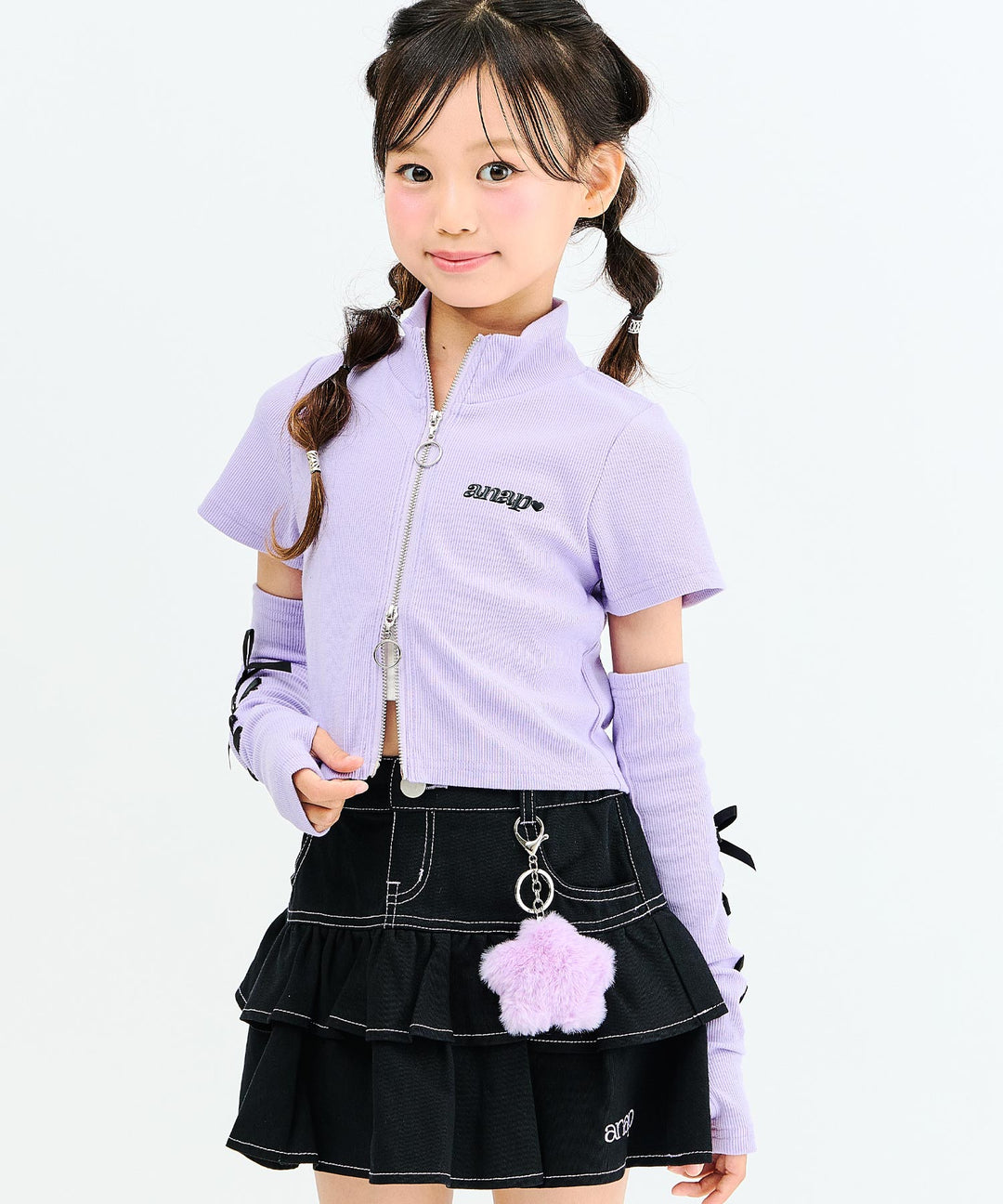 ラベンダー(130サイズ着用/身長：約128cm)