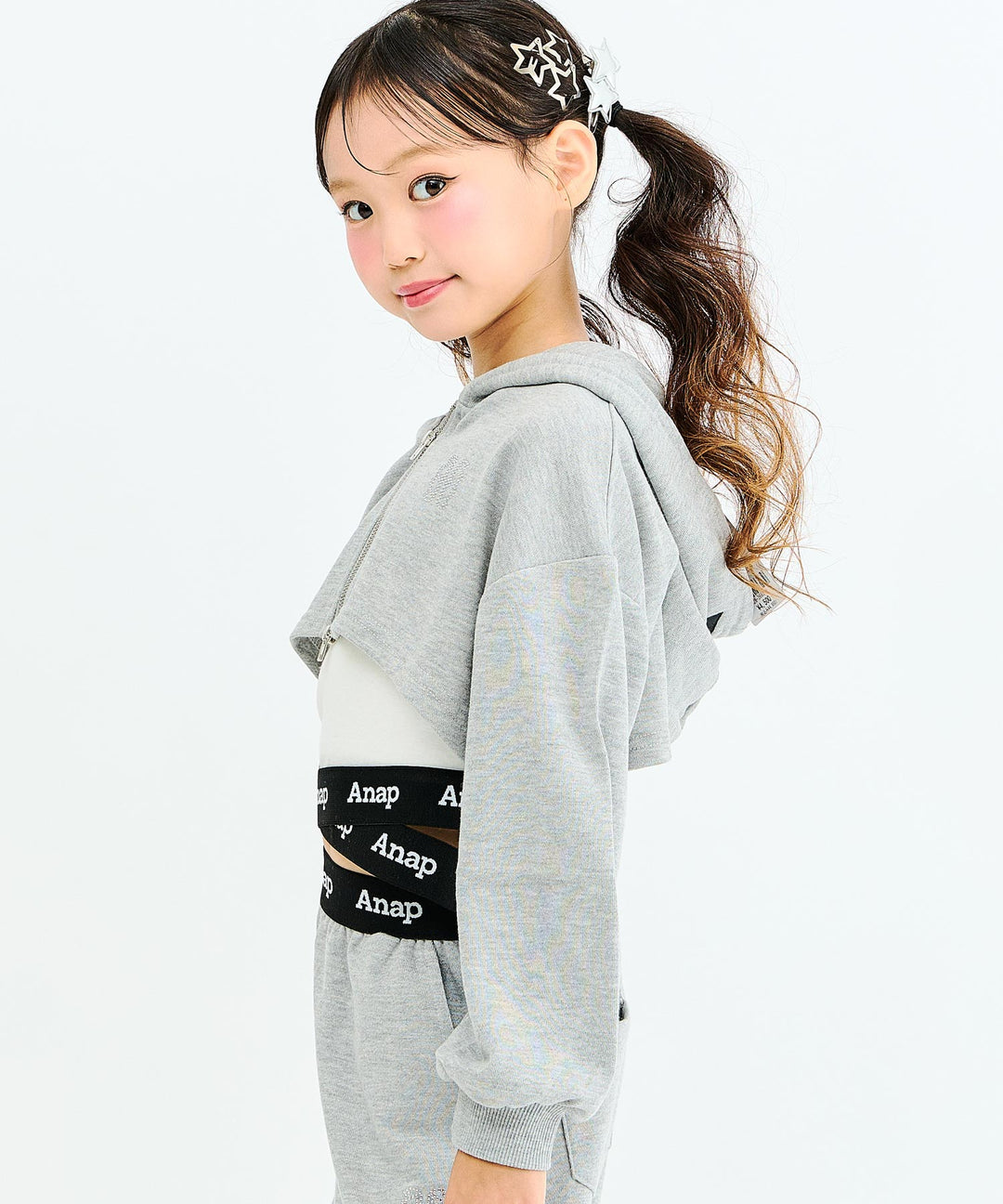 ライトグレー(130サイズ着用/身長：約128cm)