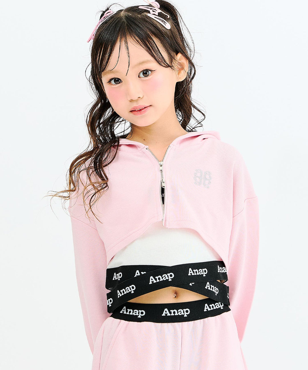 ライトピンク(130サイズ着用/身長：約128cm)