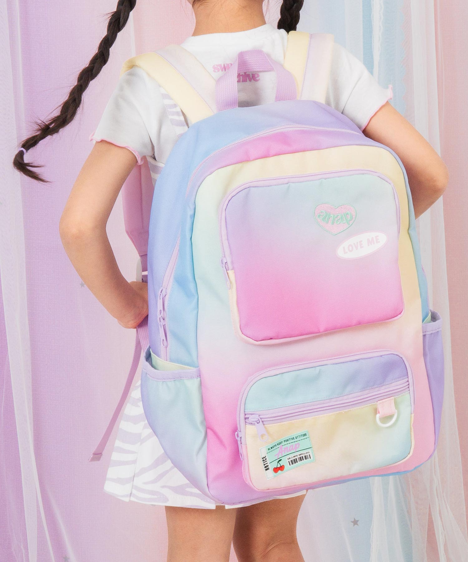 BIG缶バッジ付 リュック 429-3615 – ANAP オンラインショップ
