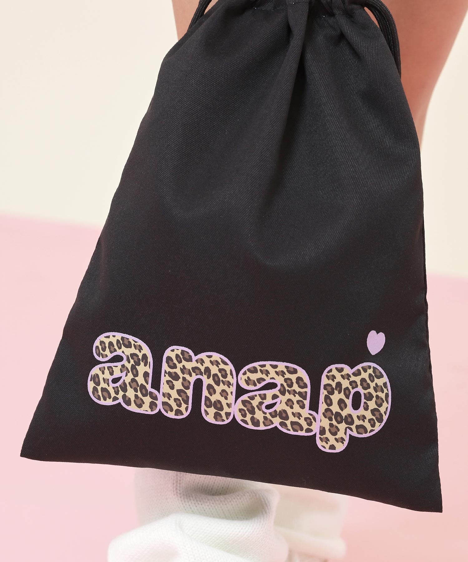 ブラック(身長：約128cm)