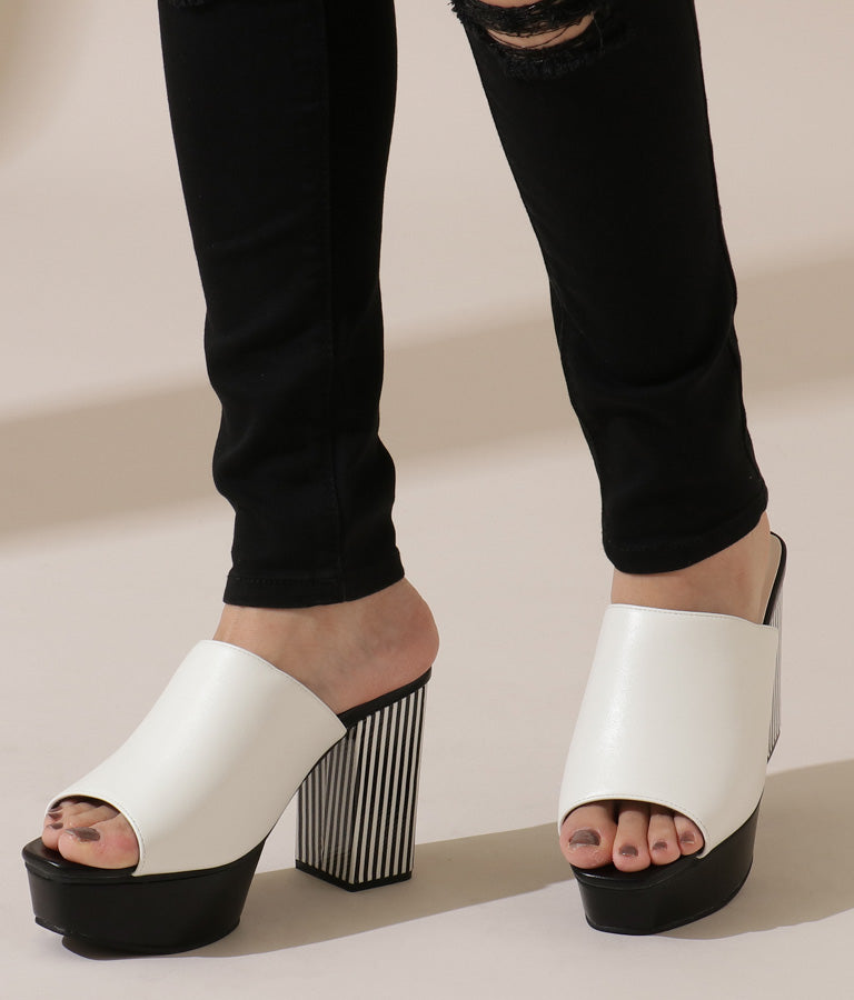 ストライプチャンキーヒールサンダル 499-2251