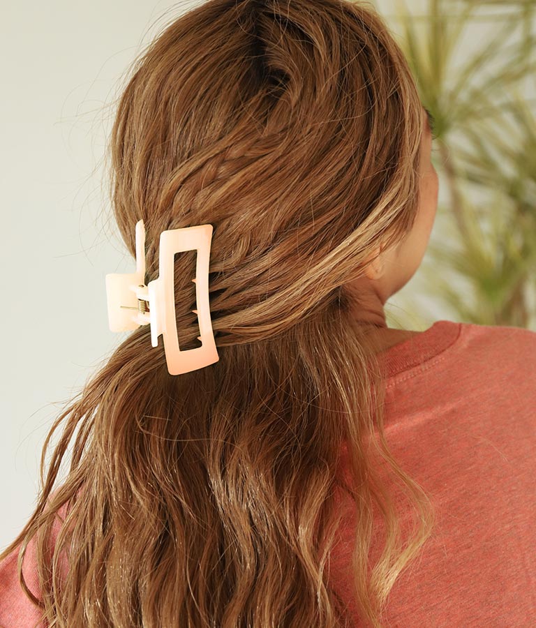 クリーミークリアスクエアビッグバンスクリップ 819-6519