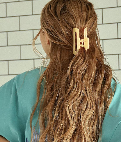 クリーミークリアスクエアビッグバンスクリップ 819-6519