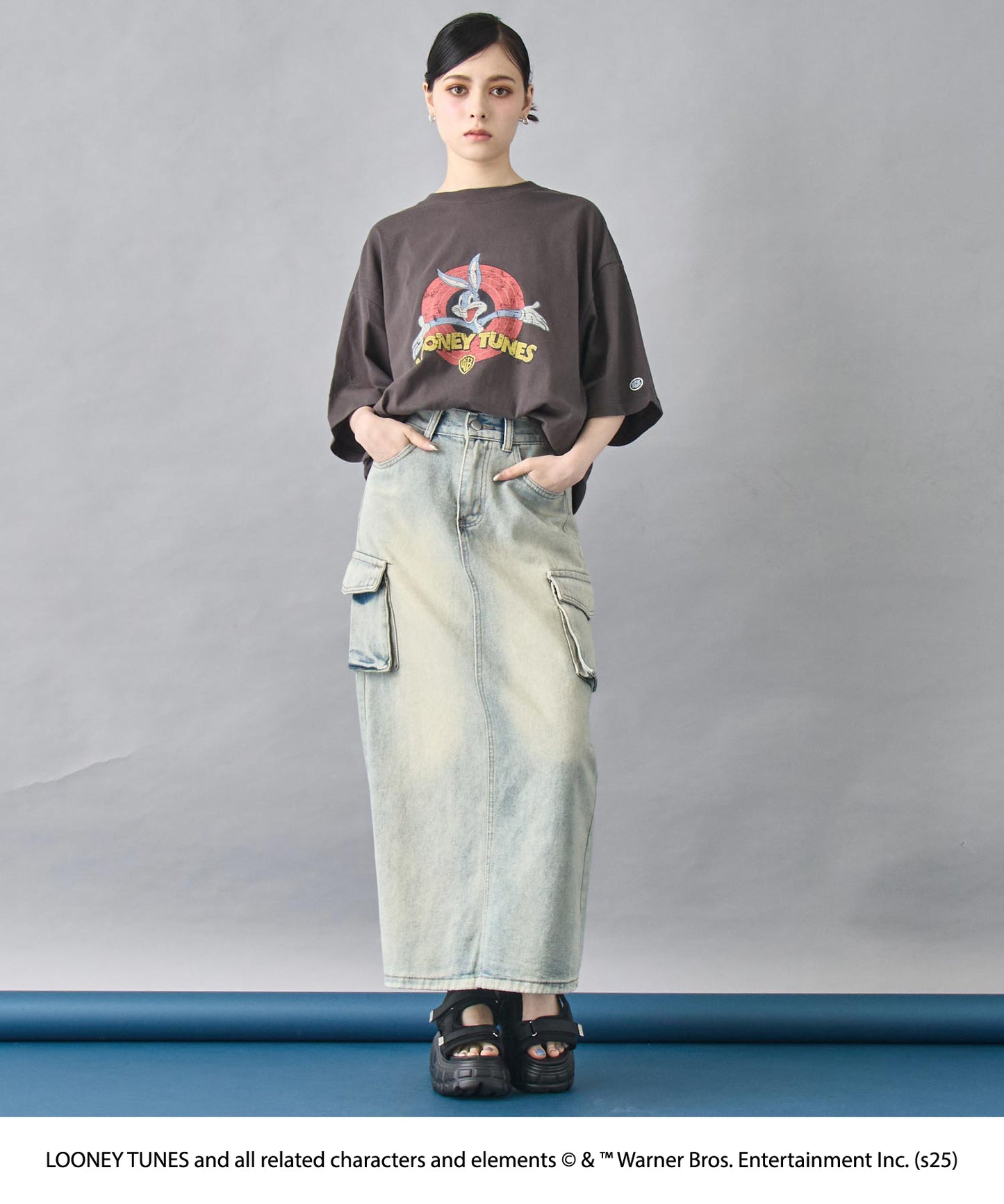 【DISCUS】「LOONEY TUNES／ルーニー・テューンズ」キャラクタープリントTシャツ 793-9303