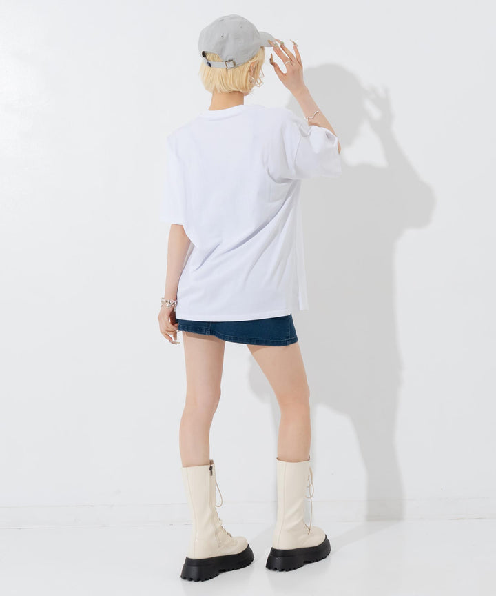 ブルー