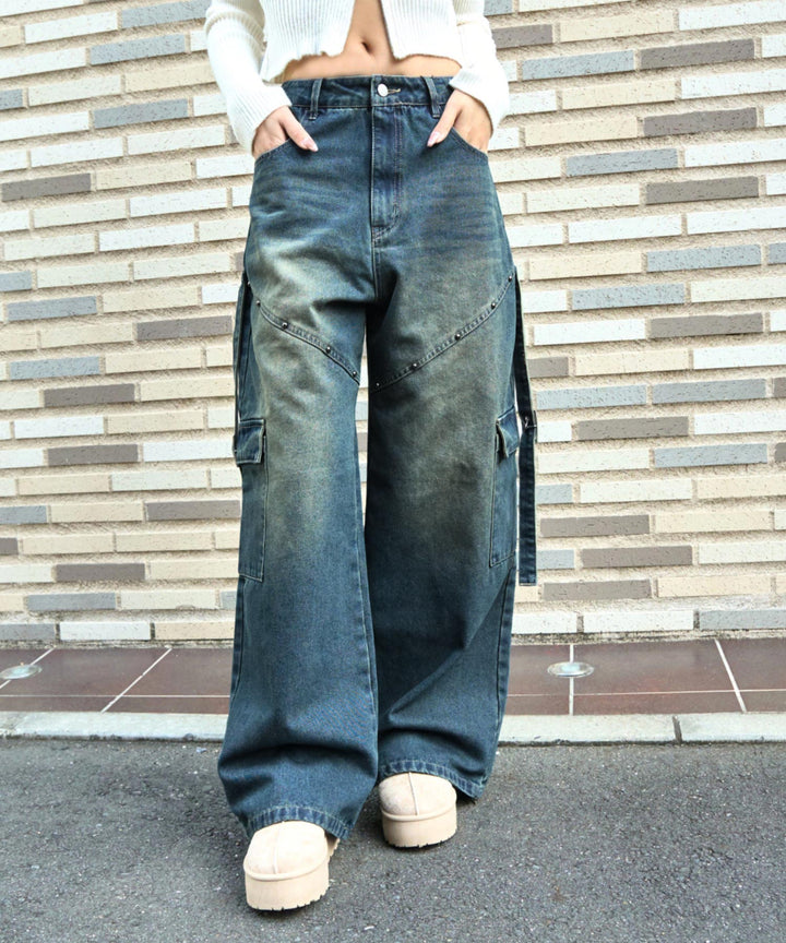 ブルー