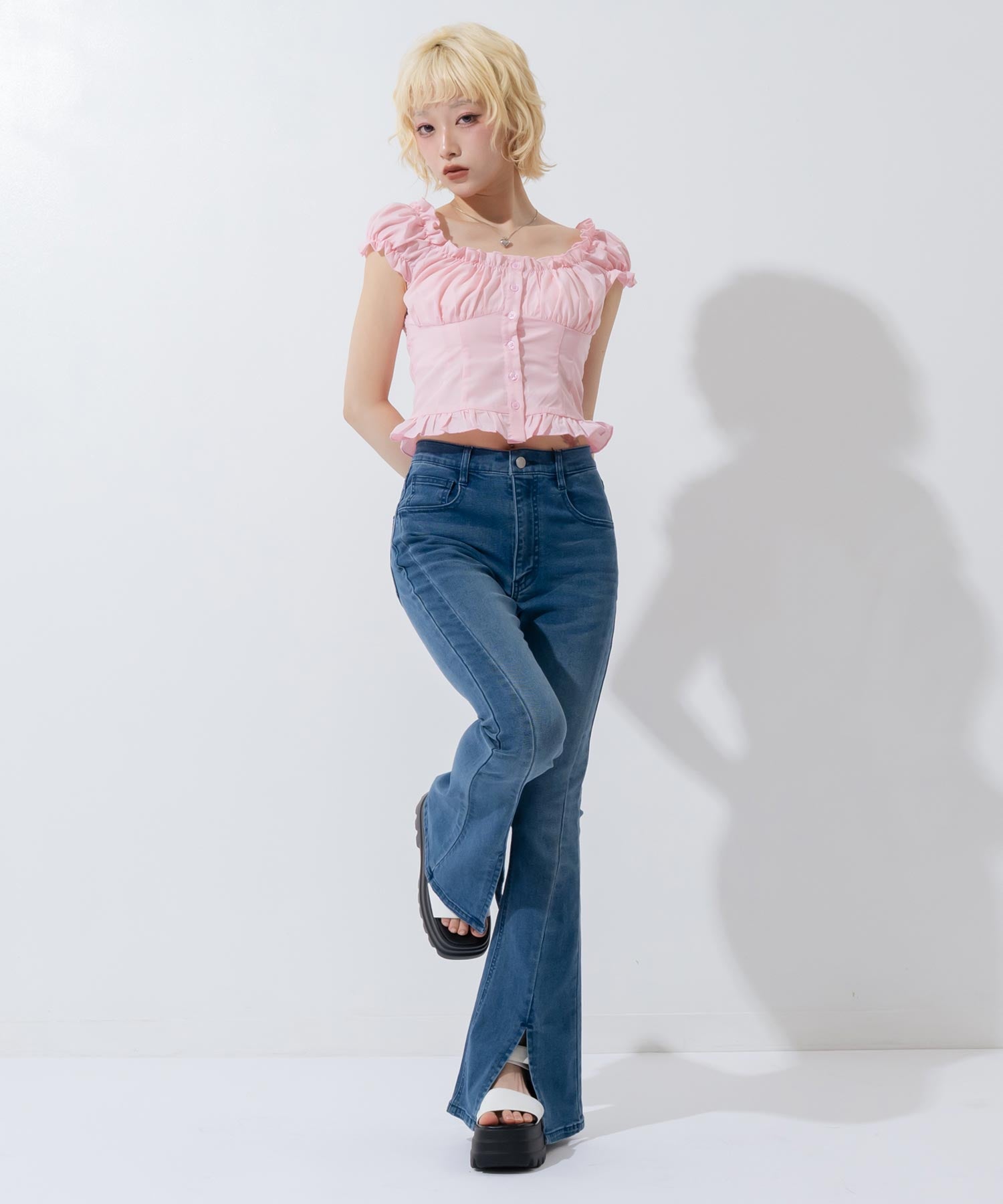 センタースリットフレアデニムパンツ 792-9543 – ANAP オンラインショップ