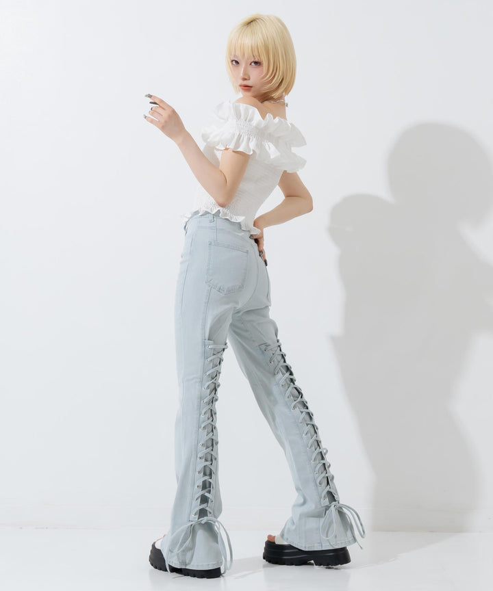 ライトブルー