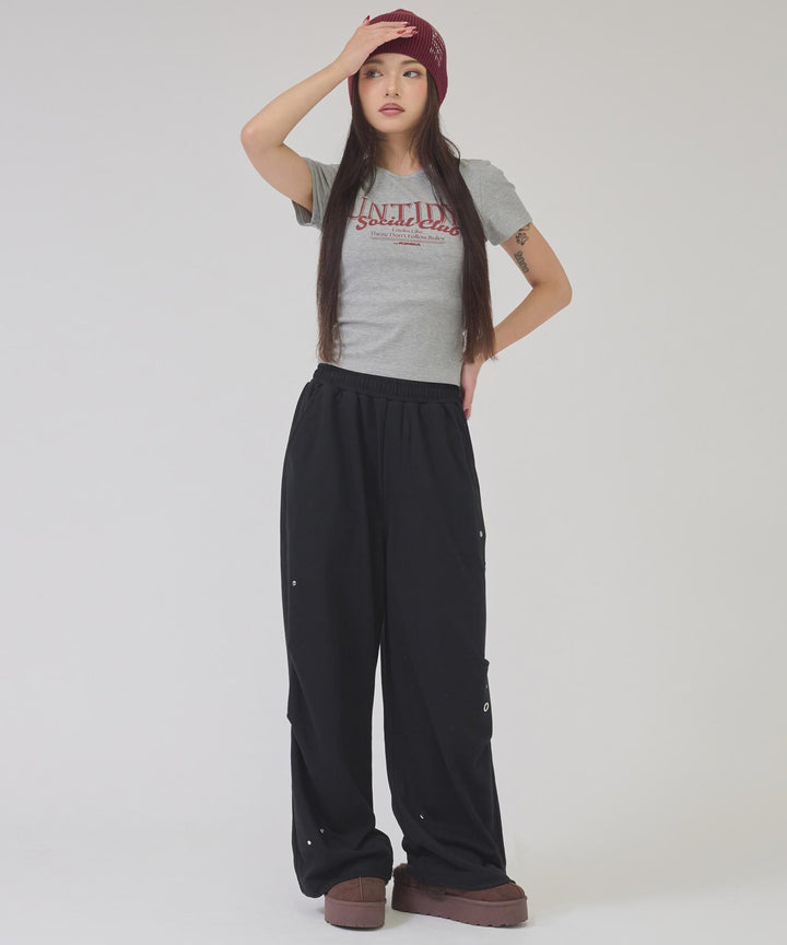 ブラック(身長：約163cm)
