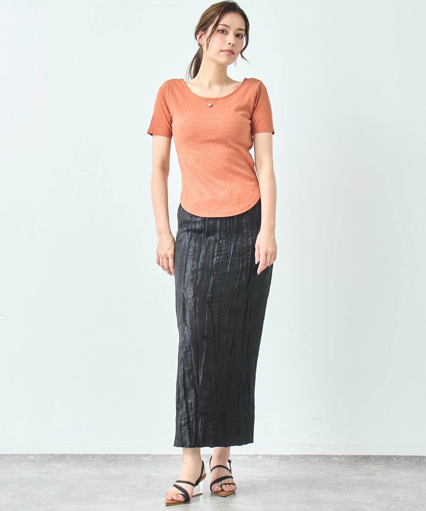 カップ付き バックオープン 半袖 Tシャツ トップス 793-9255