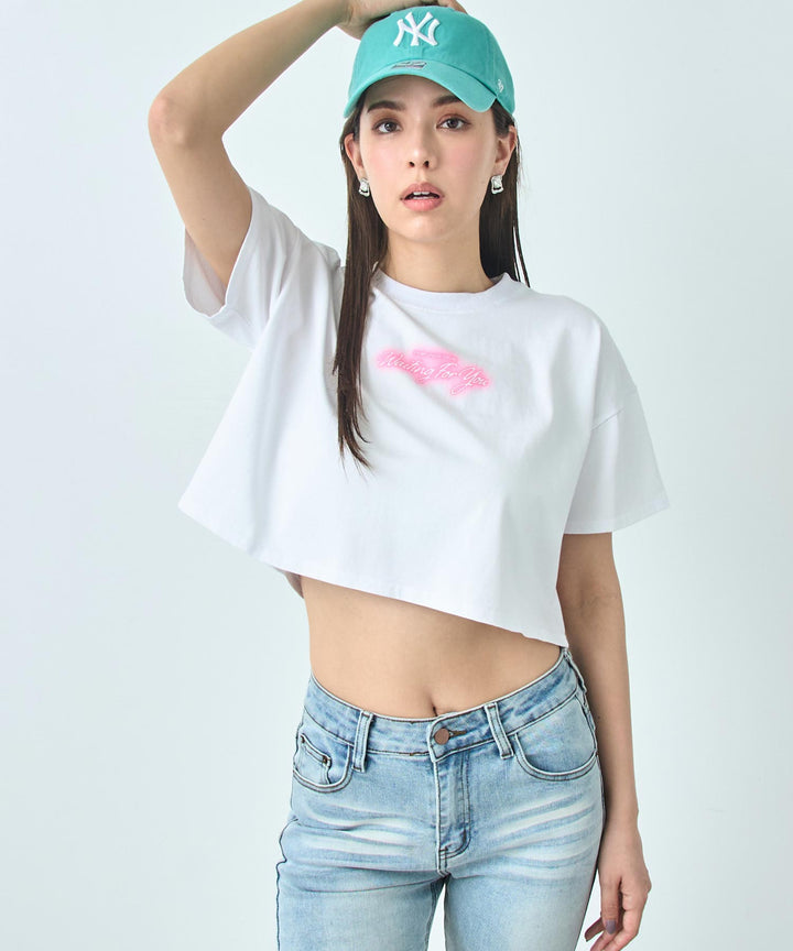 クロップド ネオンロゴ Tシャツ 793-9270