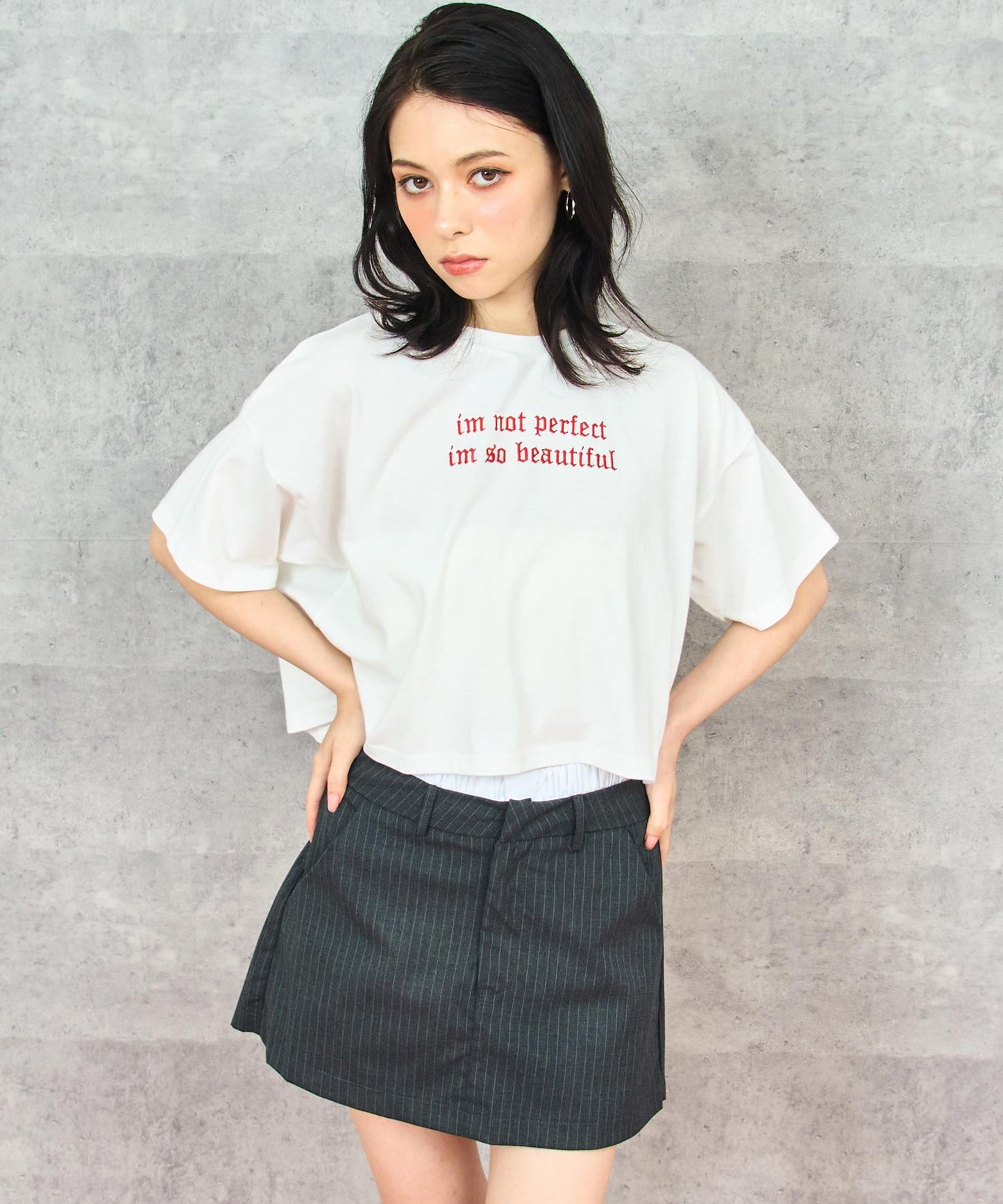 ホワイト