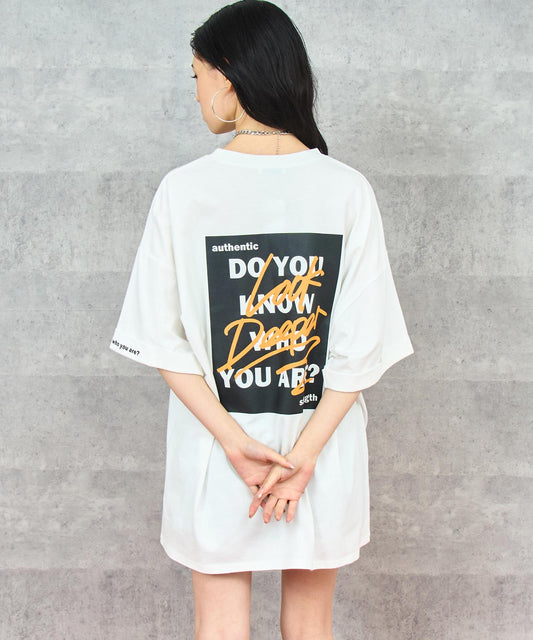 グラフィティー プリント ロールアップ スリーブ ビック Tシャツ 793-9331