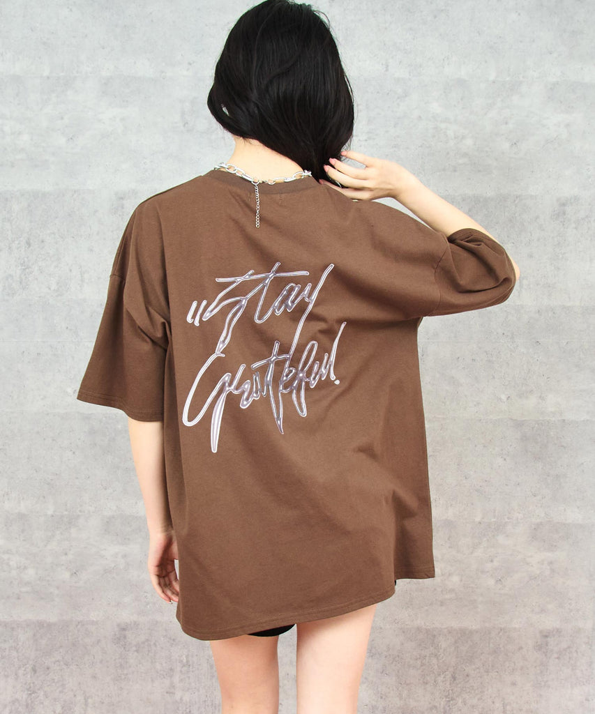 メタリック グラフィティー プリント ビック Tシャツ 793-9332 – ANAP