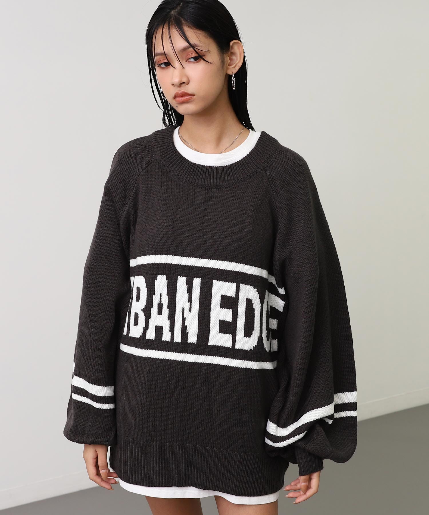 アッシュブラック