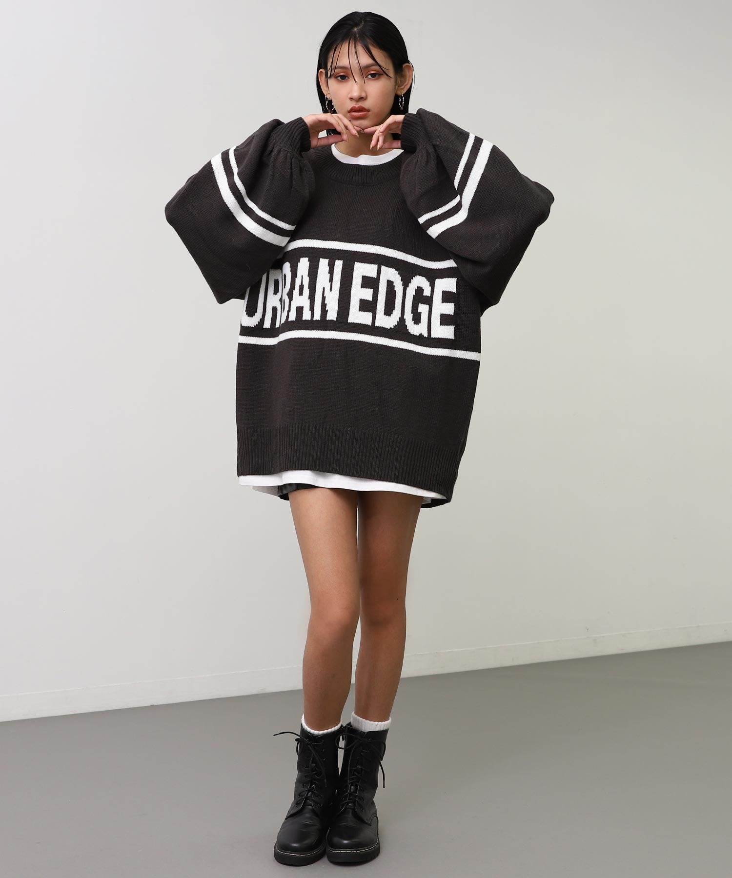 アッシュブラック