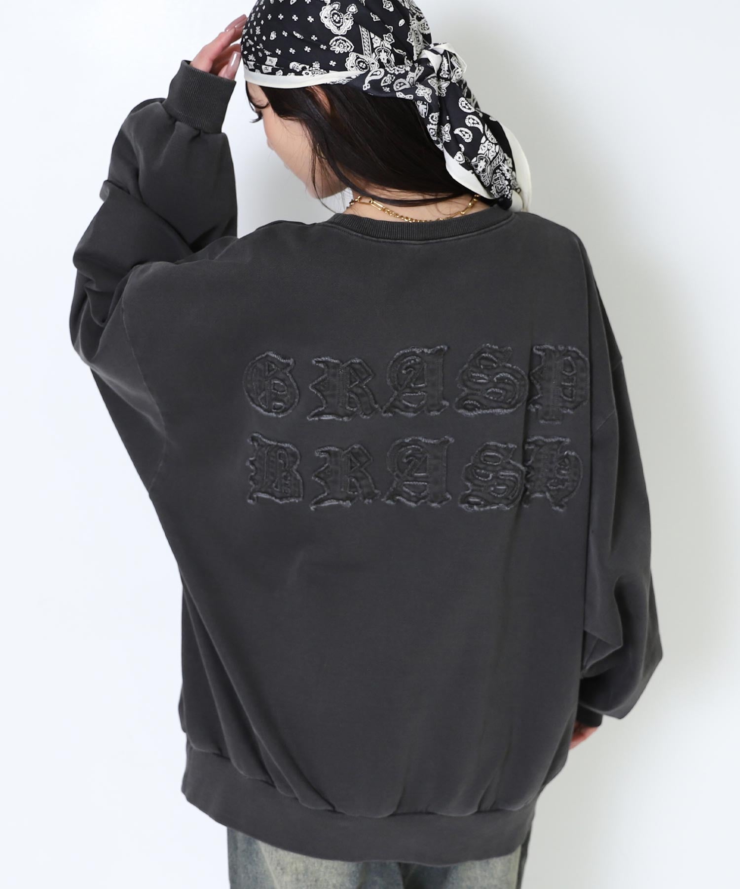 アッシュブラック