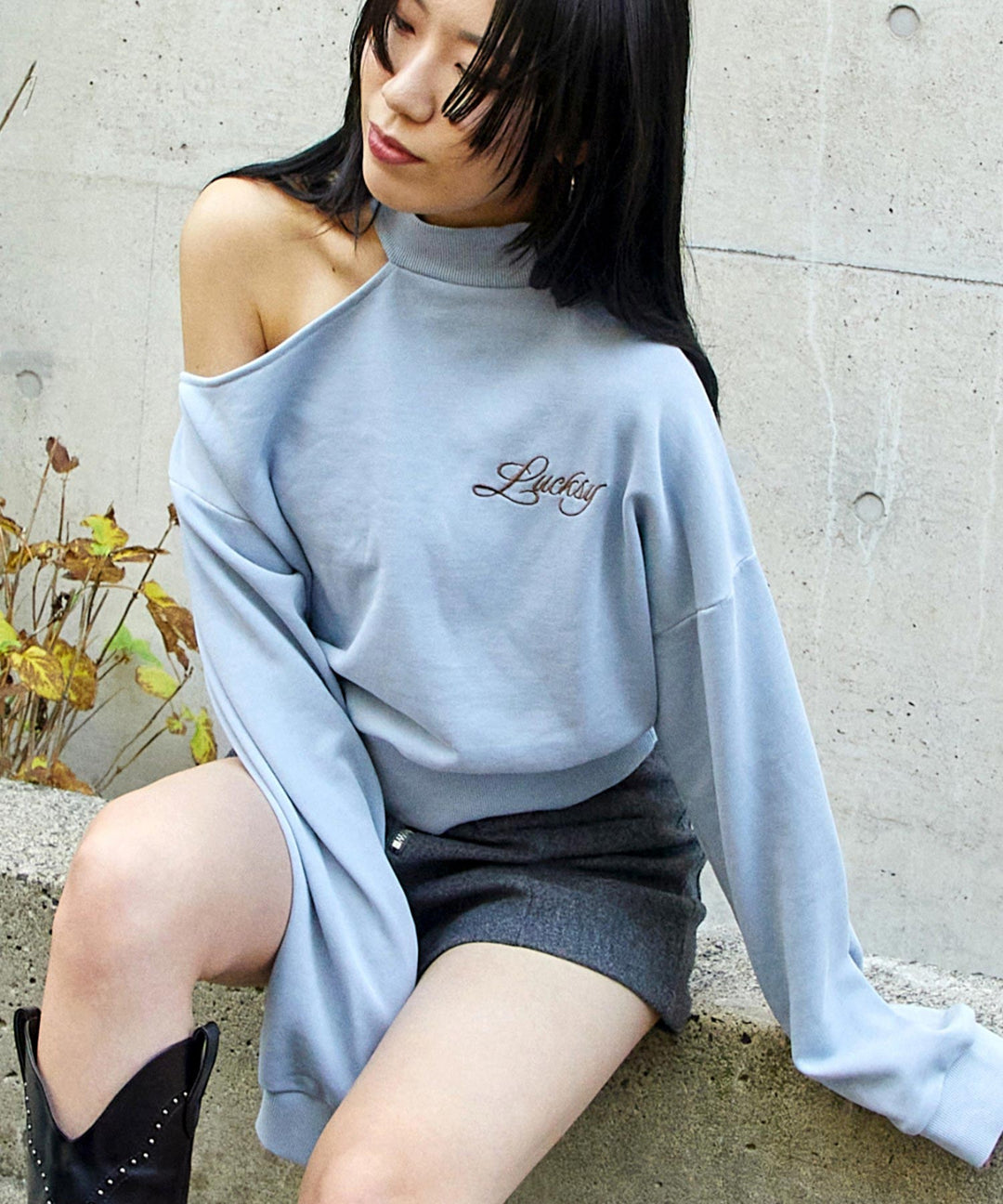 ライトブルー