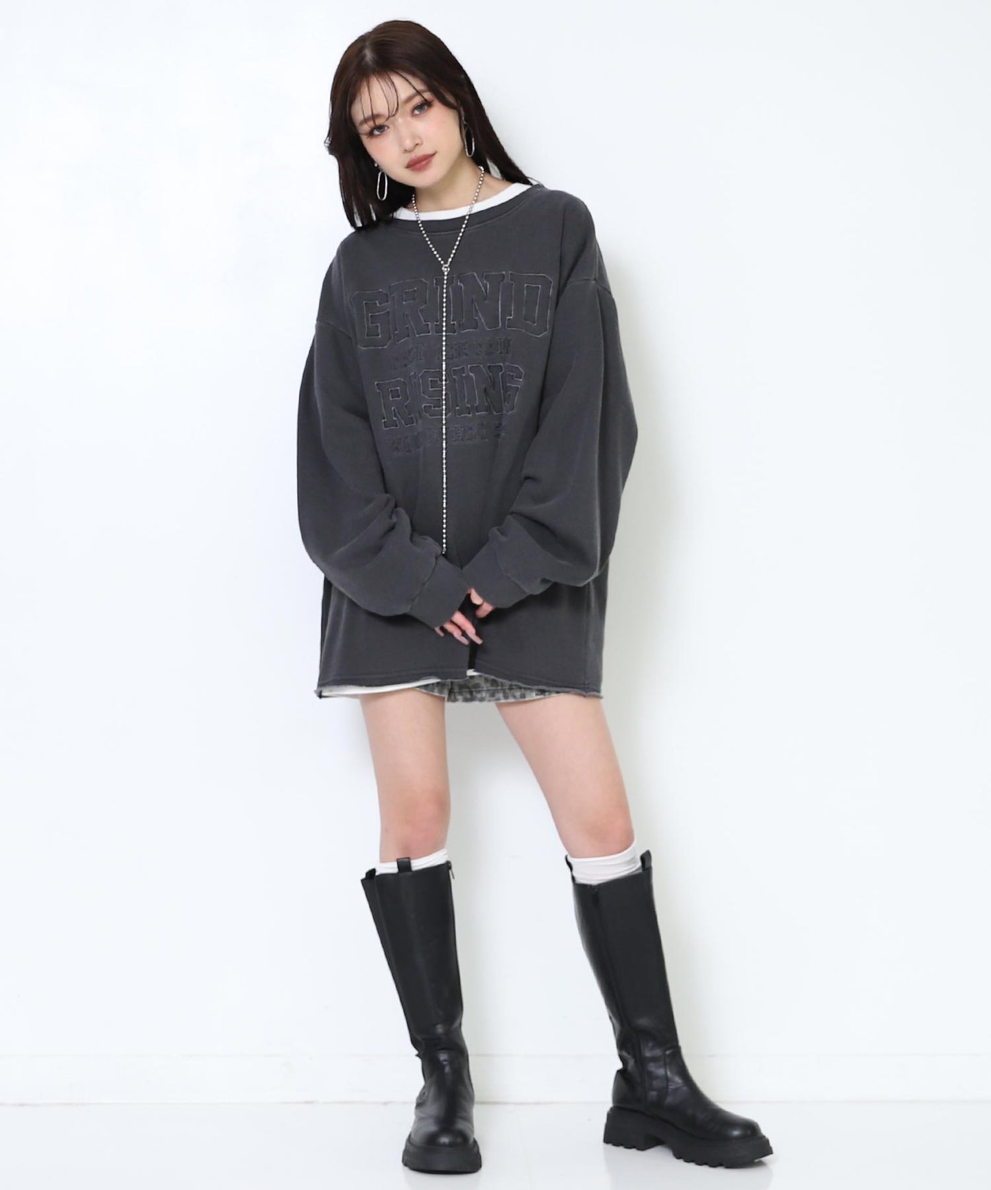 アッシュブラック