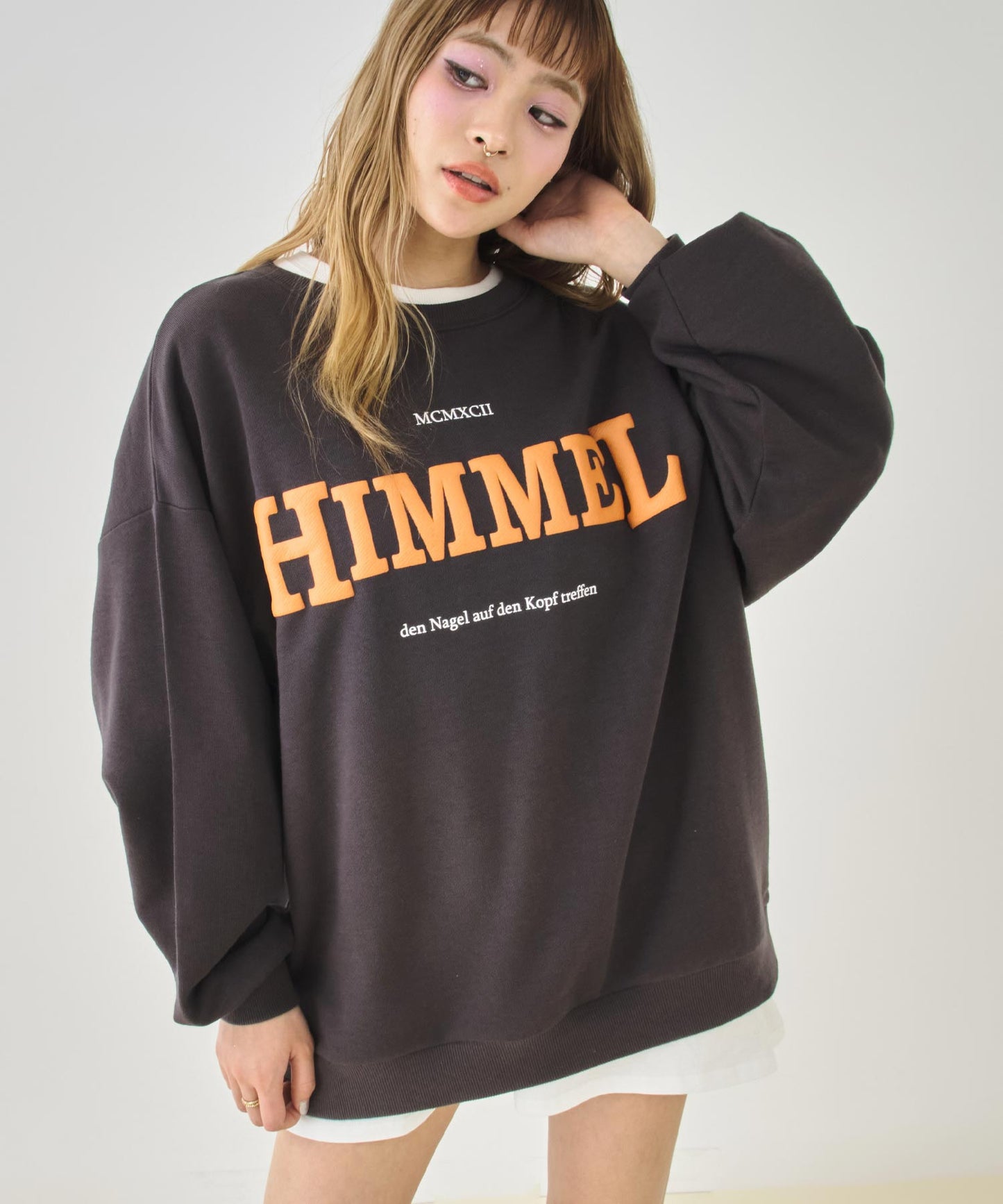 アッシュブラック