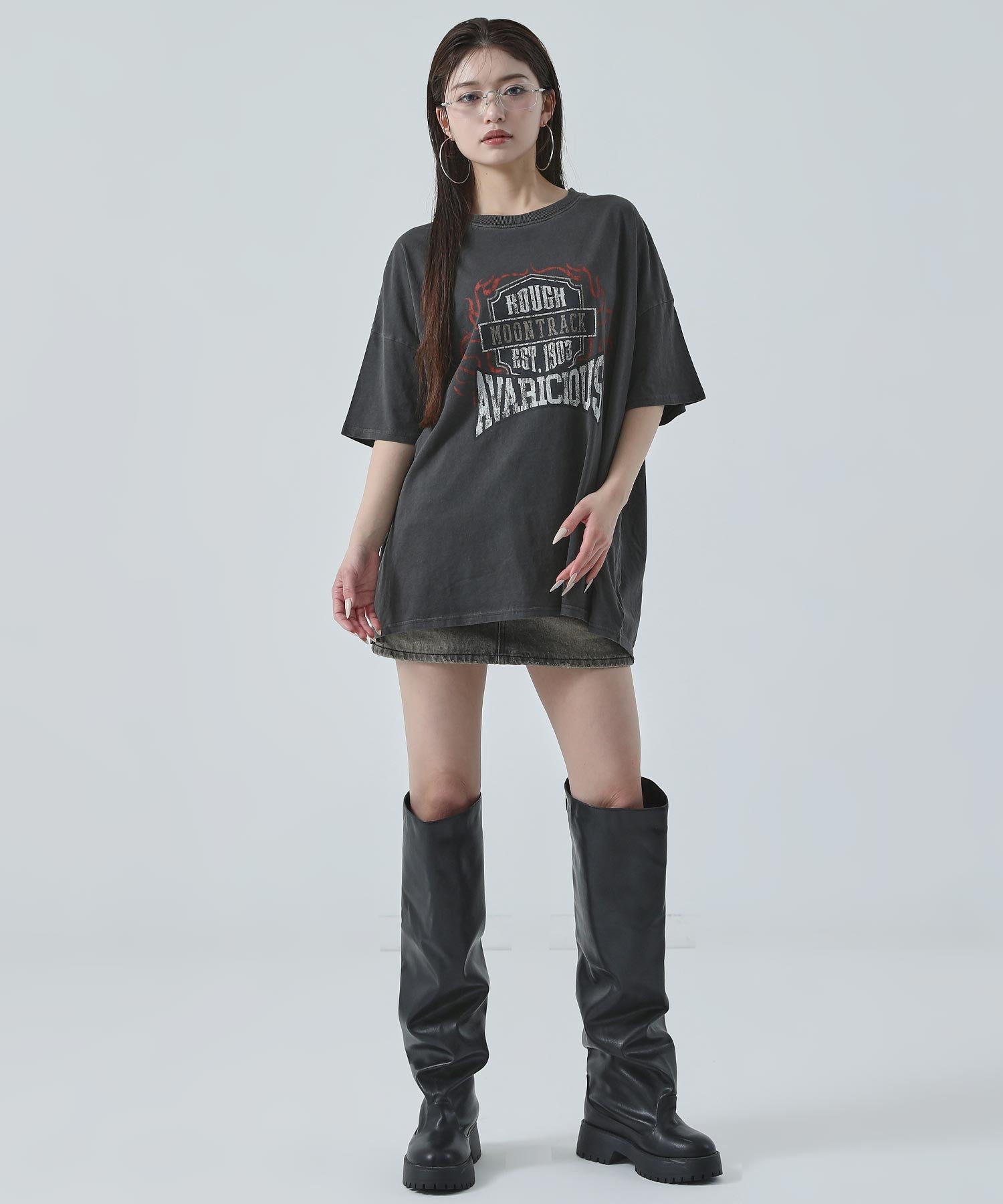 アッシュブラック