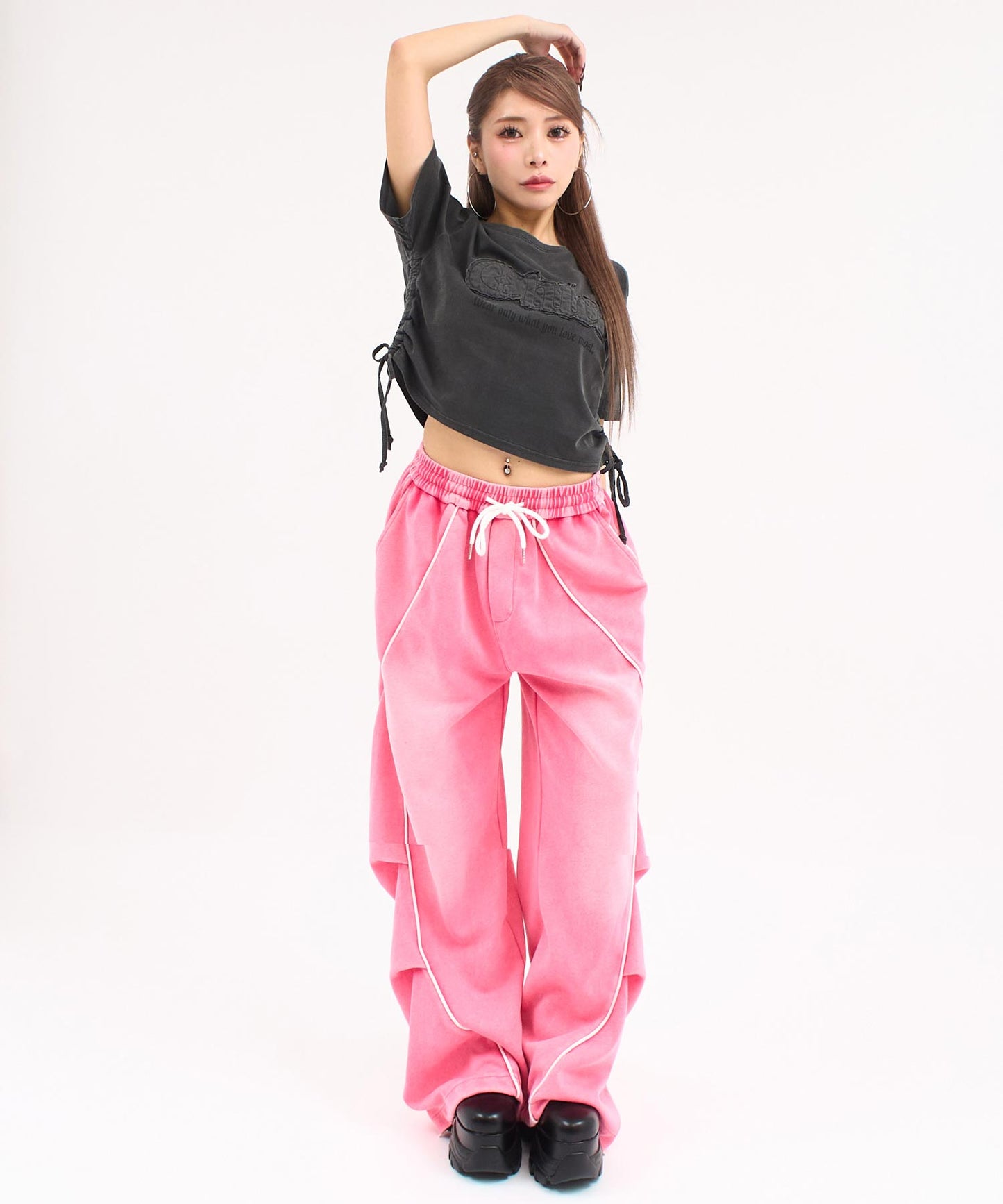 アッシュブラック