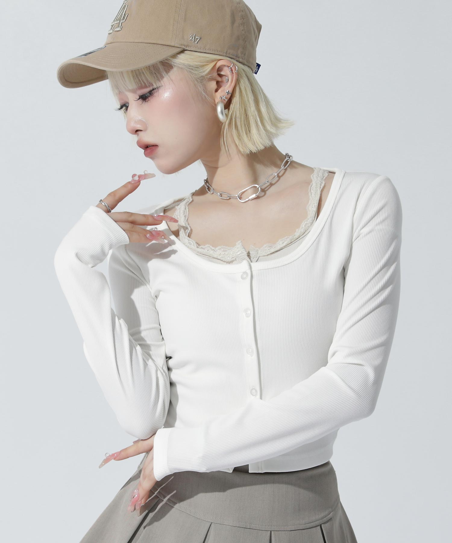キャミレイヤード クロップド トップス 793-9512 – ANAP オンライン