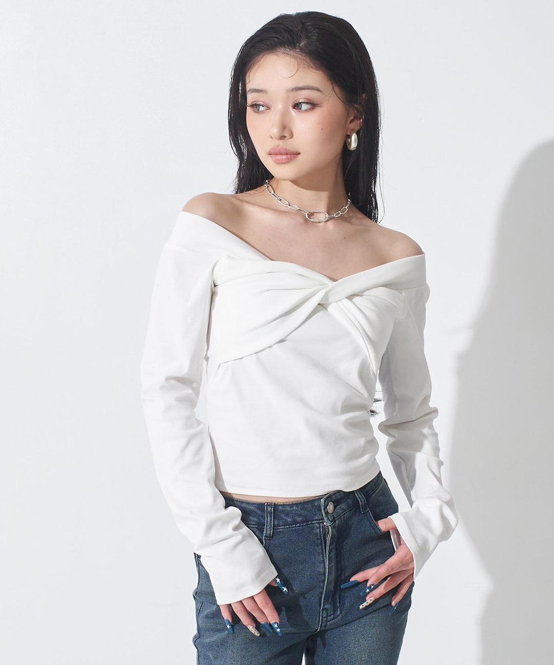 ホワイト