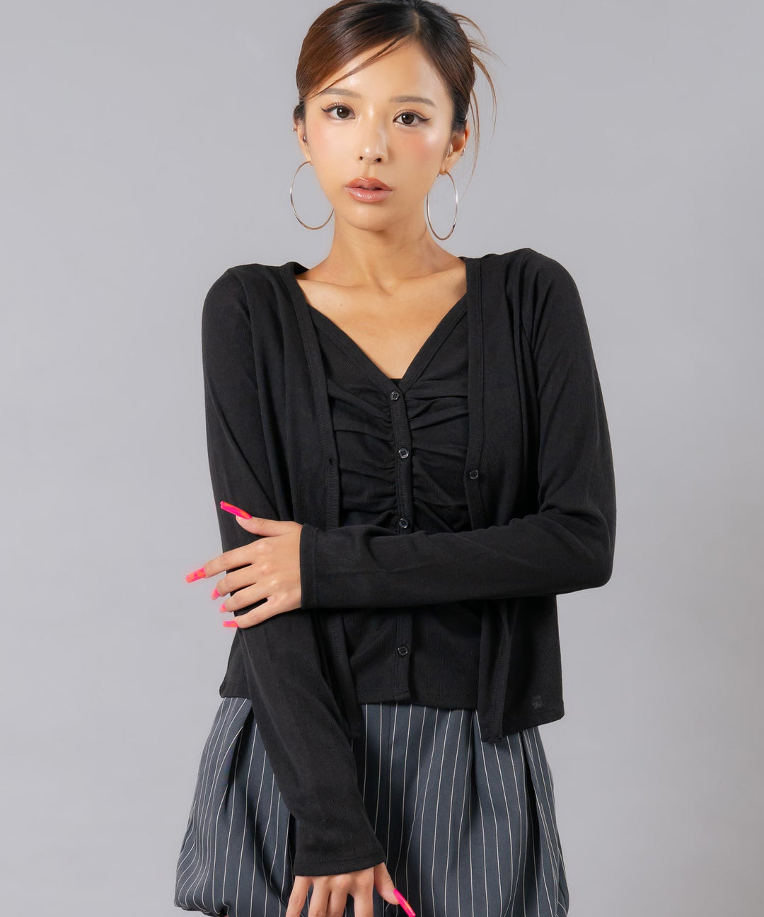 ブラック(身長：約169cm)