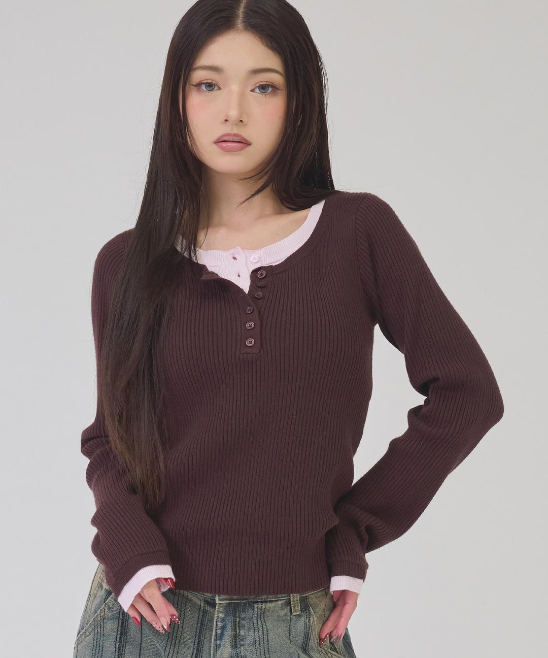 ブラウン(身長：約163cm)