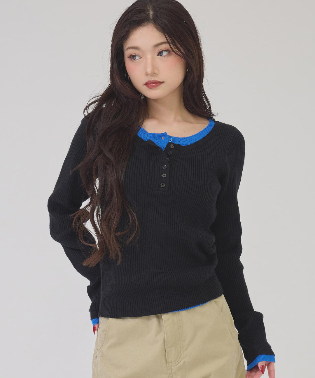 ブラック(身長：約163cm)