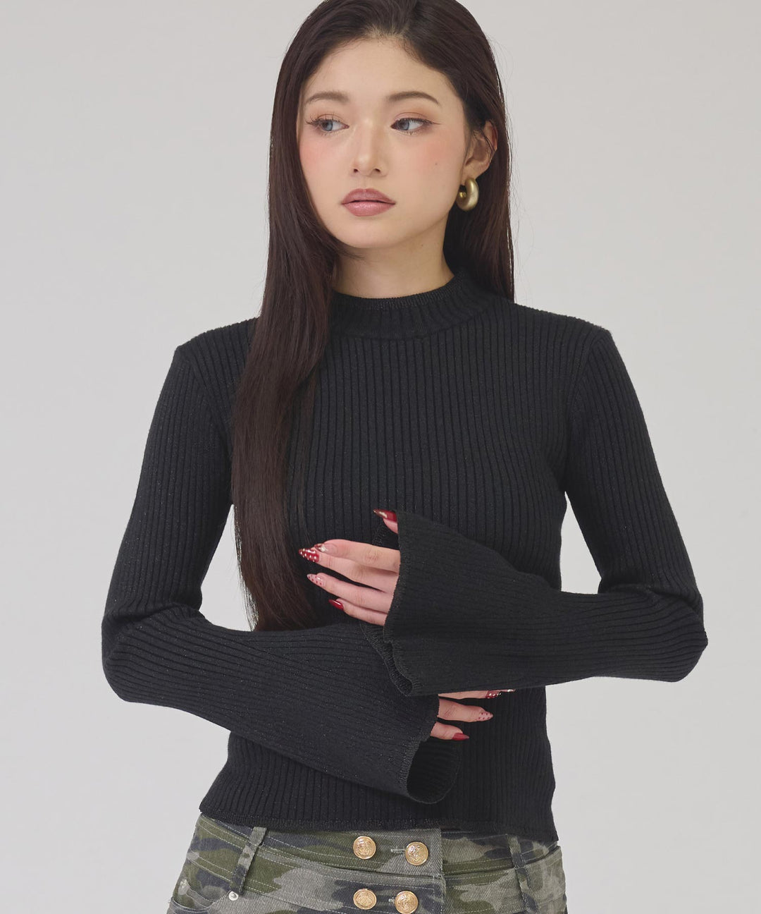 ブラック(身長：約163cm)