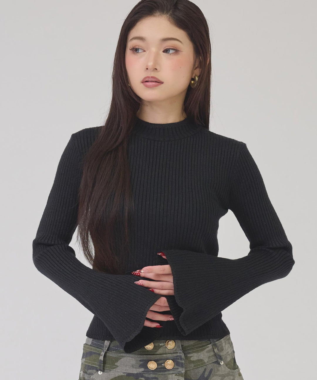 ブラック(身長：約163cm)