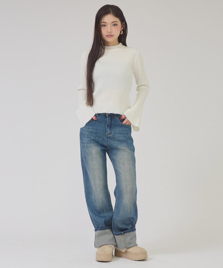 ホワイト(身長：約163cm)